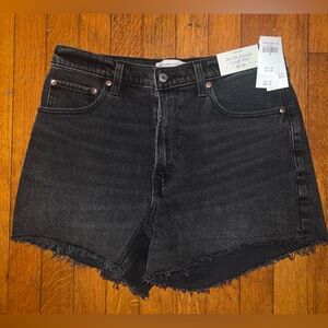 Abercrombie & Fitch 90’s Relaxed Cutoff Short High Rise